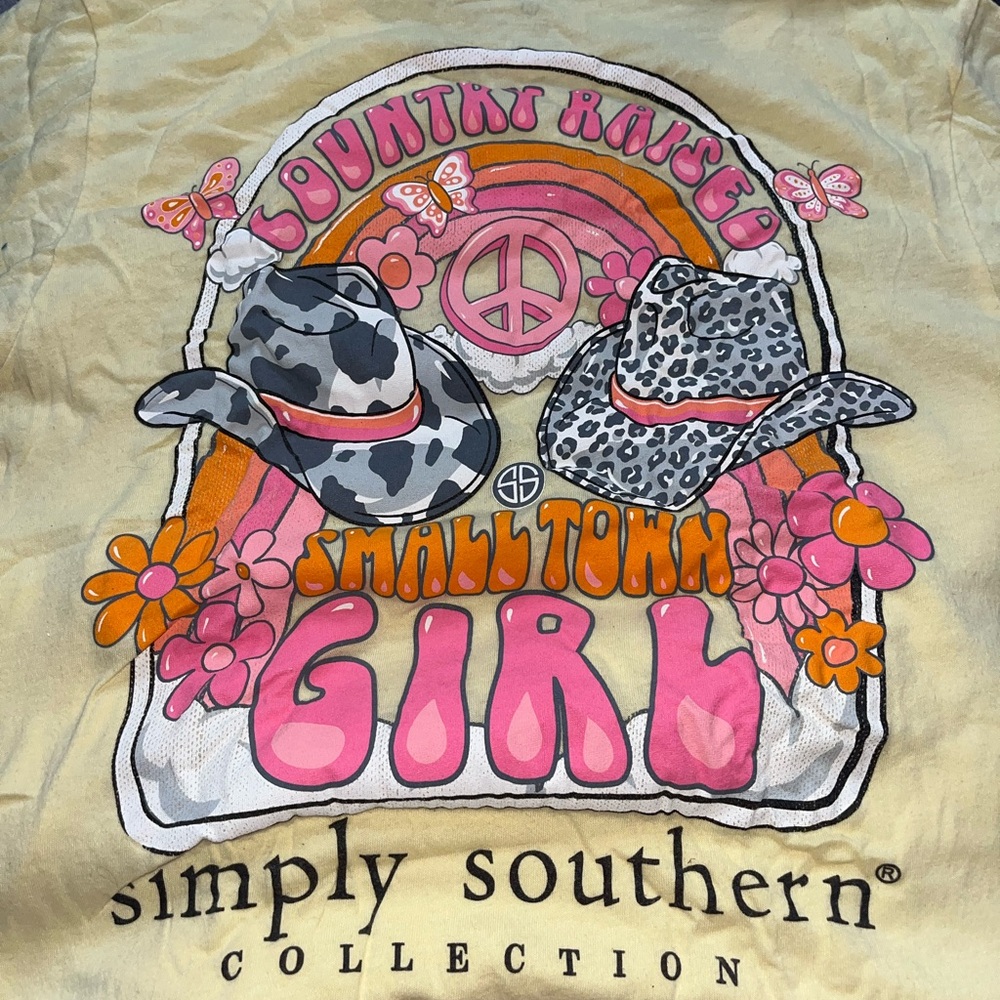 M size t-shirt; "Country Raised Small Town Girl" - Simply Southern
